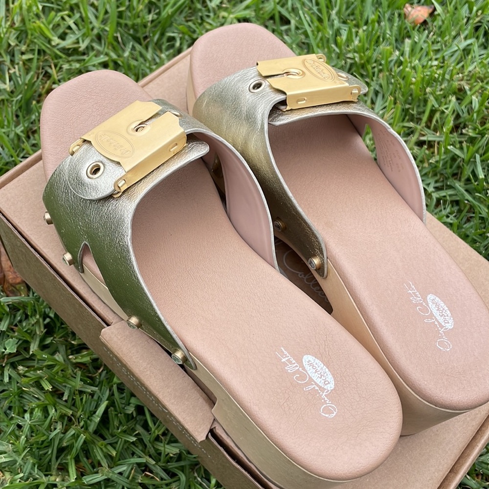 Dr. Scholls mixed metals sandals. With the box. Leather upper. - Picture 5 of 6